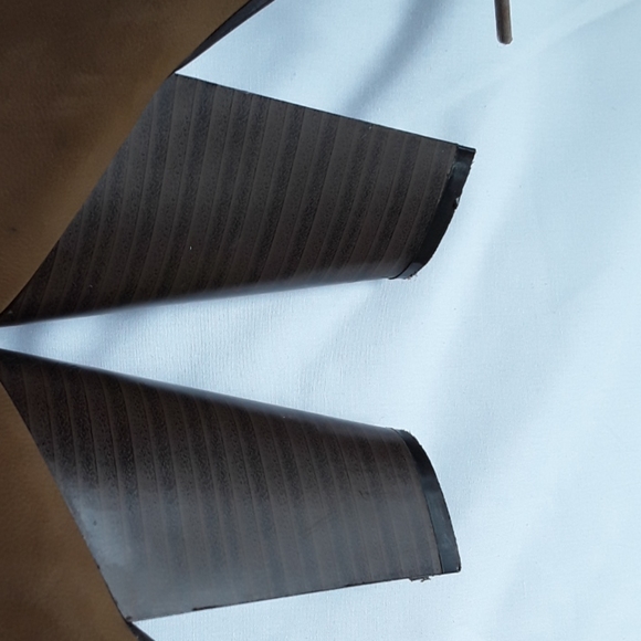 KATHY JEAN WOMENS 4 INCH HEEL ANKLE BOOT. SIZE 8 - Picture 8 of 15